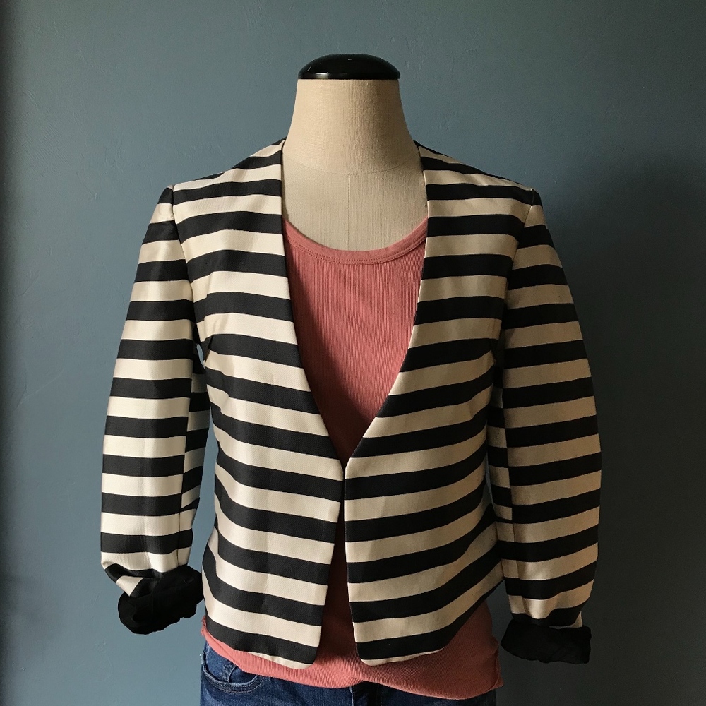 Dolce Vita Black/White Striped Blazer